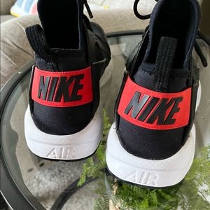 NIKE Air Sneakers Size 5.5Y